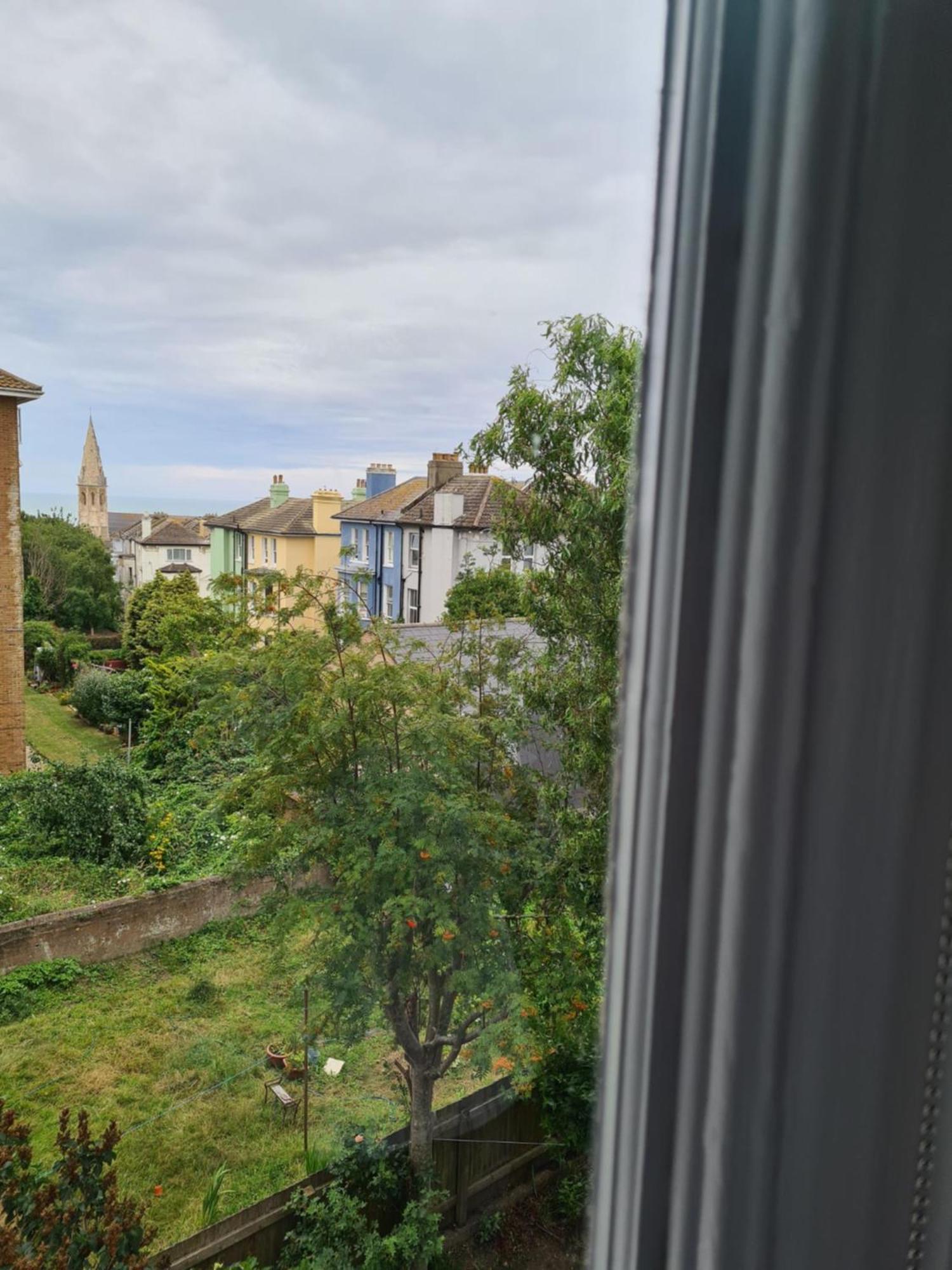 Gorgeous Sea View Apartment 5 Mins To The Beach St Leonards-on-Sea Luaran gambar